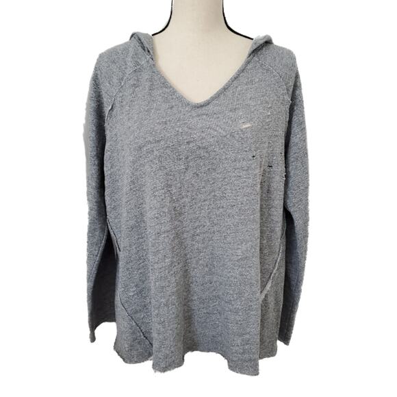 NWOT! NYTT Distressed Gray Hooded Sweatshirt - Picture 1 of 13